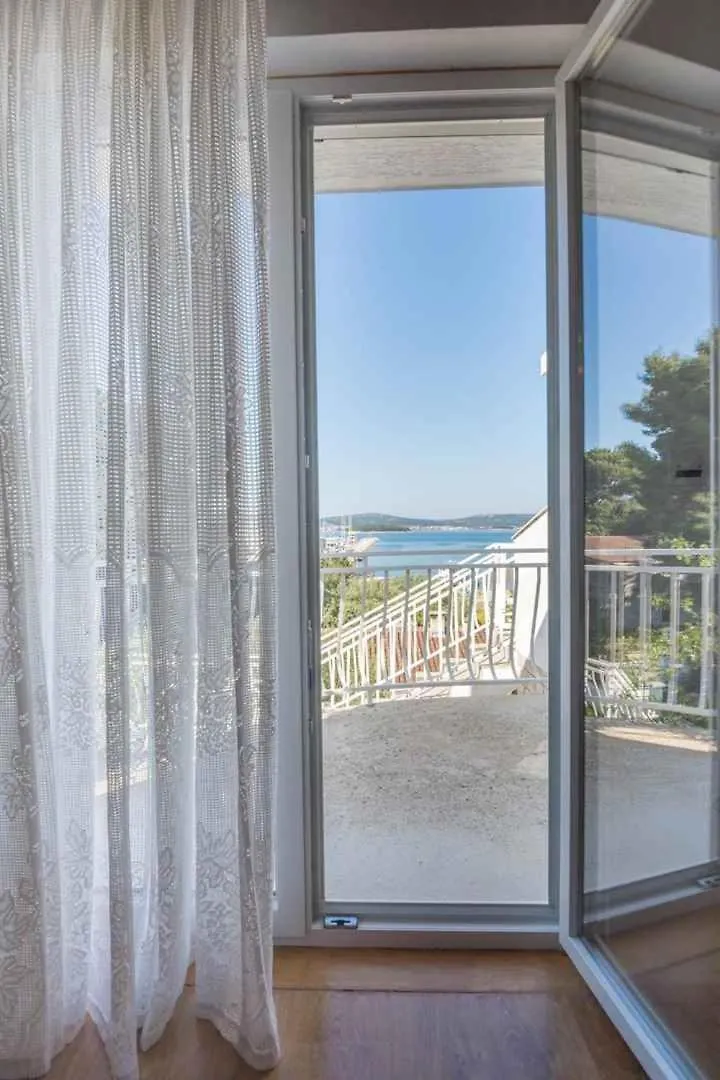 Apartments In Biograd Na Moru 8034