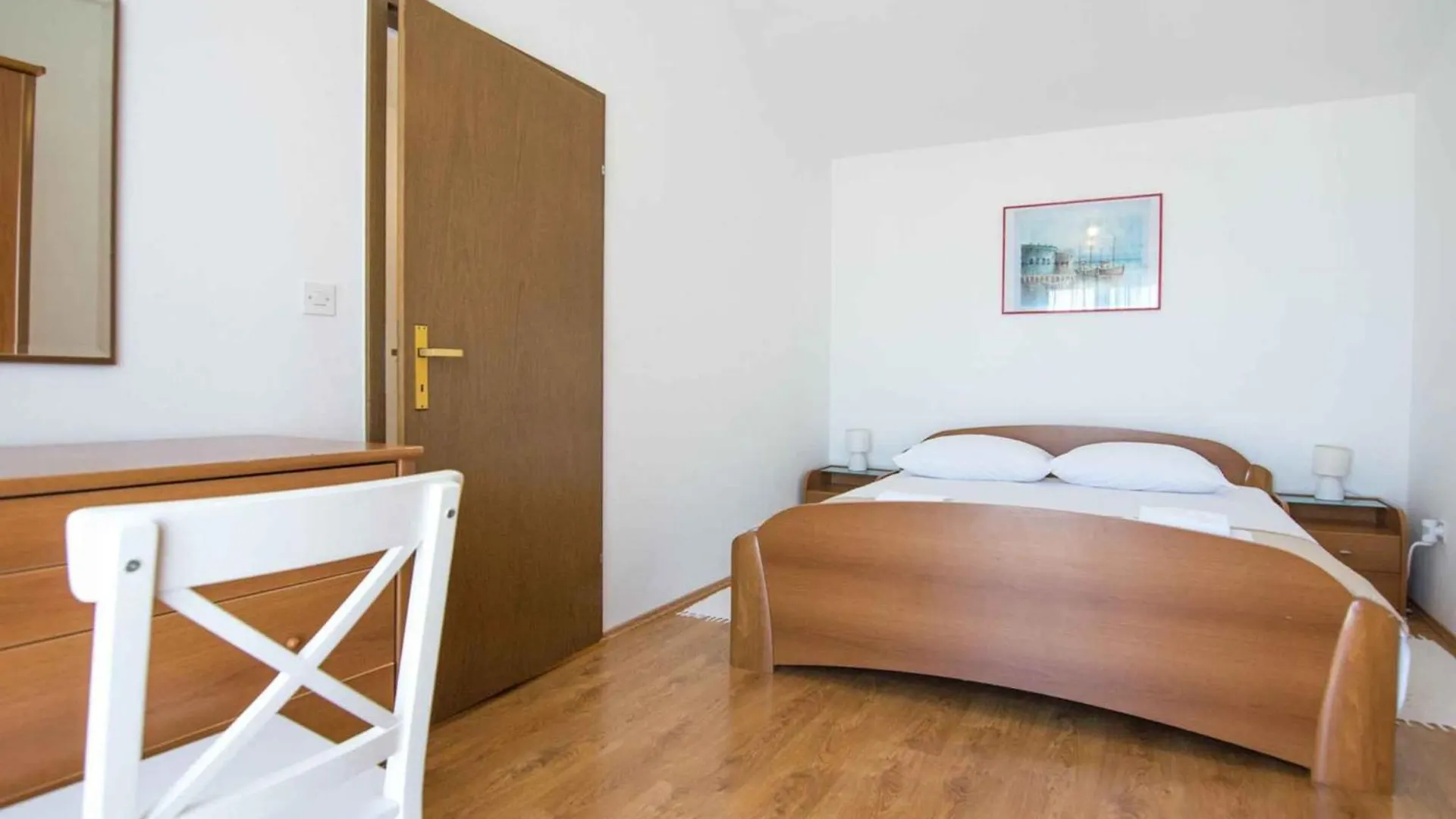 Apartments In Biograd Na Moru 8034